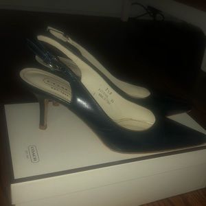 Coach pumps